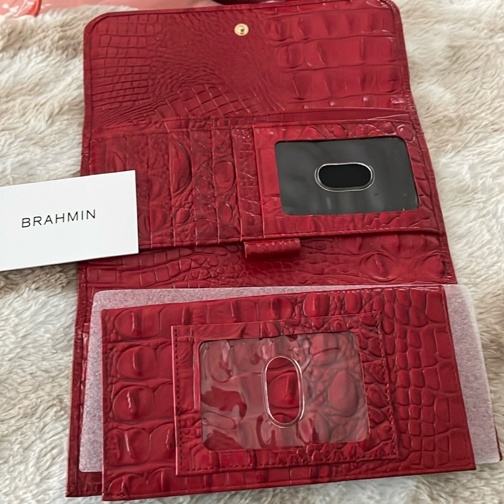 Brahmin older Wallet EUC